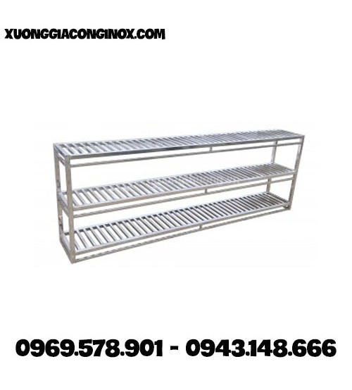 Giá Inox treo tường 3 tầng GI-02
